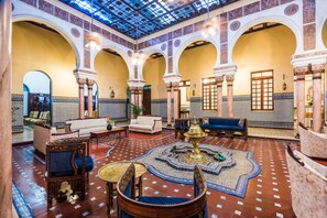 Courtyard - Hotel Majestic Barranquilla (Barranquilla)
