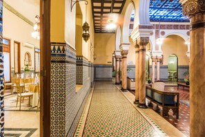 Interior - Hotel Majestic Barranquilla (Barranquilla)