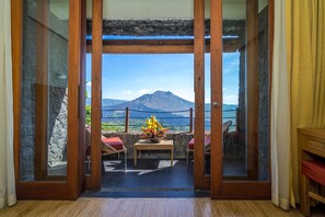 Deluxe Room | Balcony - Lakeview Eco Lodge (Kintamani)