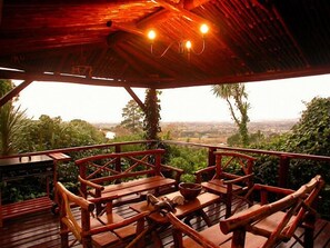 Apartamento estándar (The Pool Apartment ) | Terraza o patio