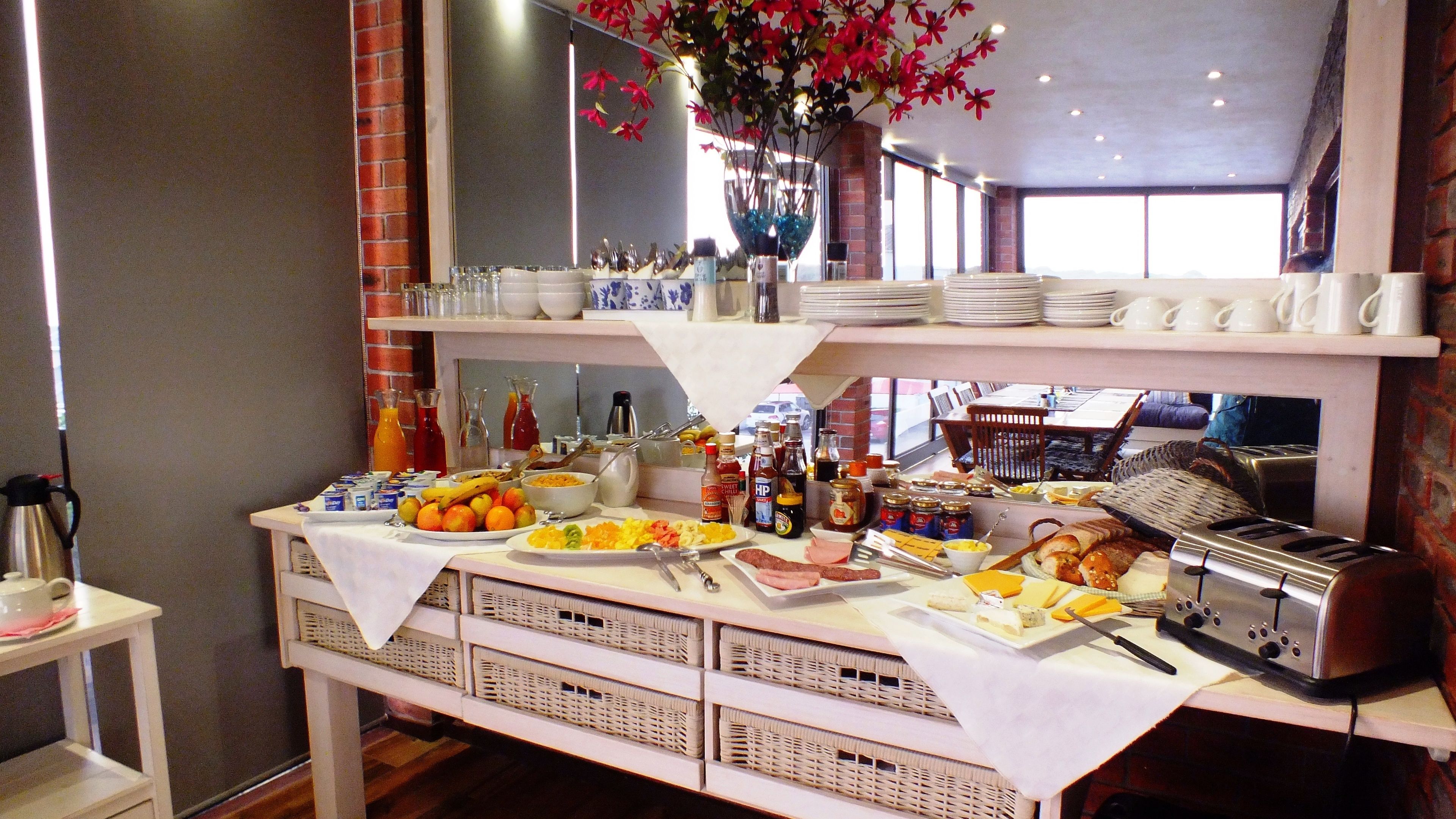 Desayuno buffet todos los días (con cargo) 
