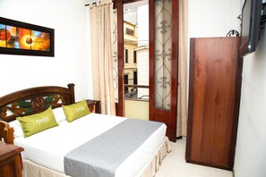 Hypo-allergenic bedding, desk, free WiFi, bed sheets - Ayenda 1133 Casa Polty (Manizales)