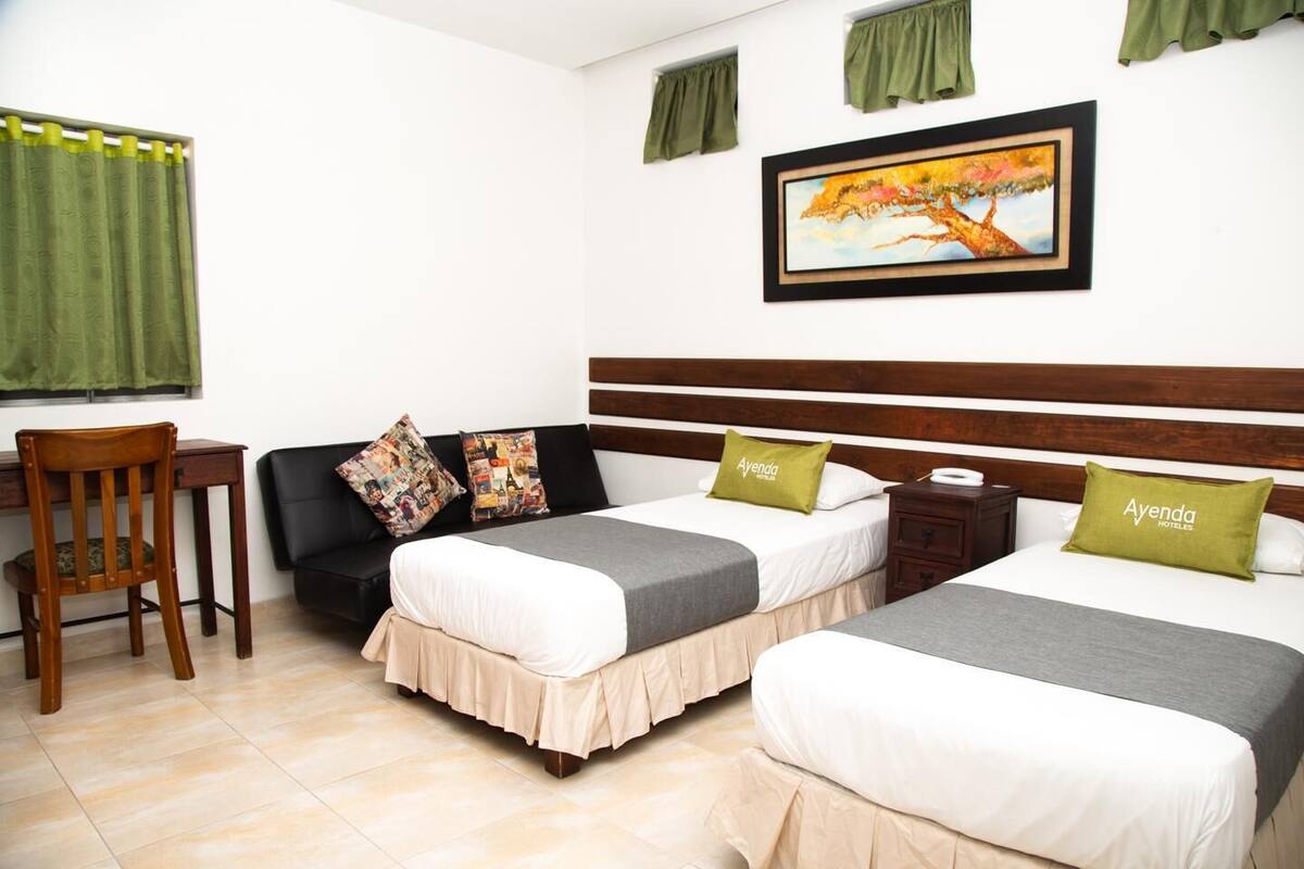 Literie hypoallergénique, bureau, Wi-Fi gratuit, draps fournis