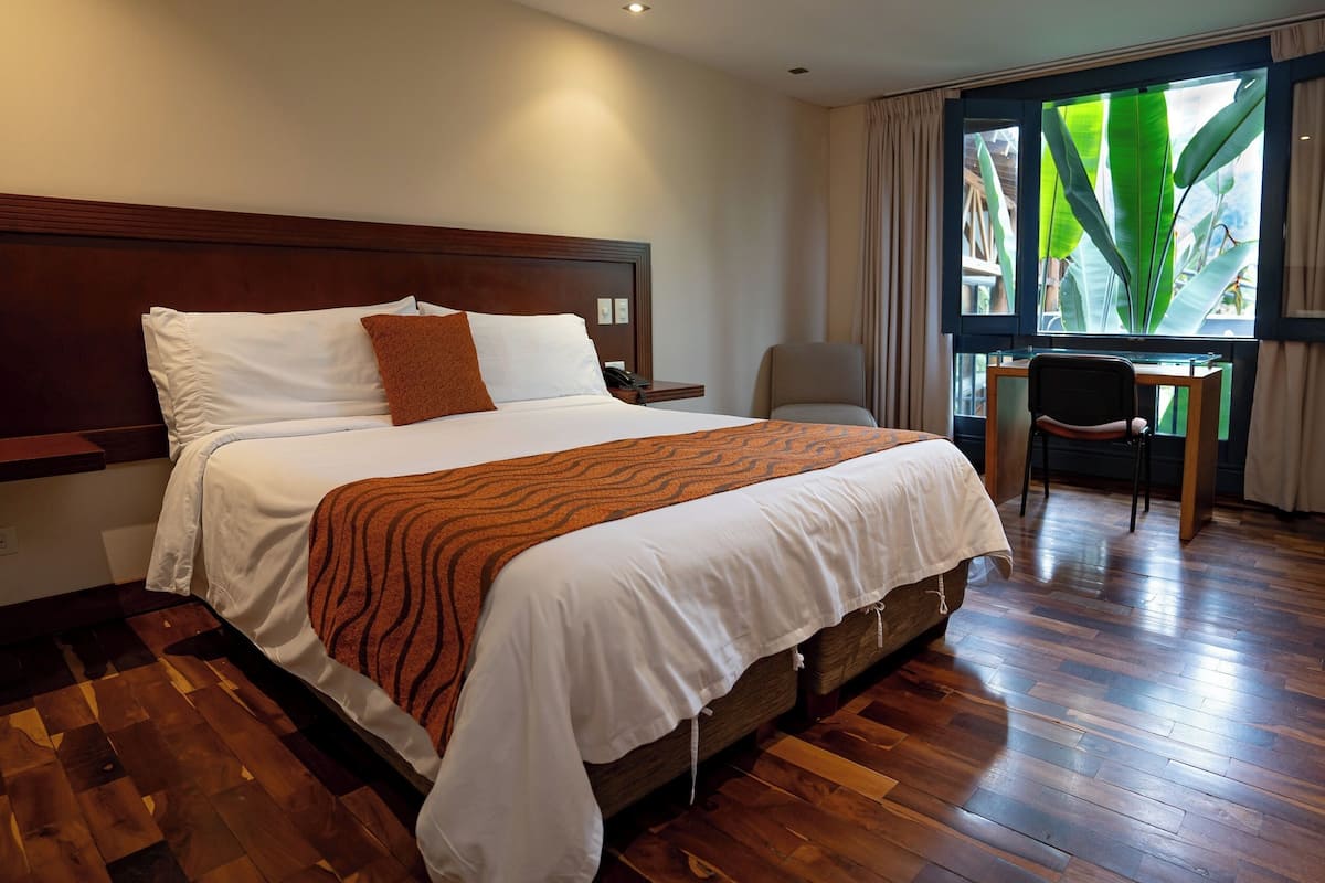 Deluxe-Zimmer | Schallisolierte Zimmer, kostenloses WLAN, Bettwäsche