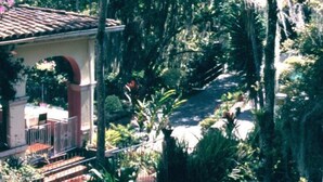 Unclassified image, 3 of 27, button - Hotel California Pacho (Pacho)