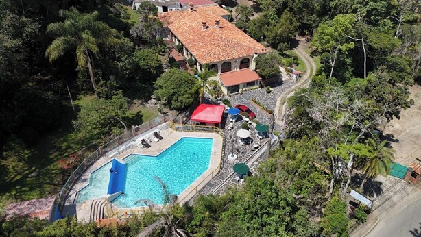 Unclassified image, 1 of 27, button - Hotel California Pacho (Pacho)