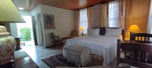 Superior Double Room | Minibar, free WiFi, bed sheets - Hotel California Pacho (Pacho)