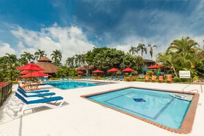 2 outdoor pools - Decameron Las Heliconias (Quimbaya)