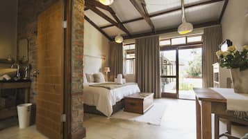 Standard Double or Twin Room | Minibar, in-room safe, desk, blackout curtains