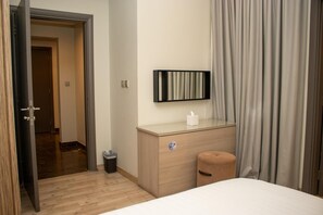 Room - The Dragon Beach Hotel & Resort (Amwaj Islands)