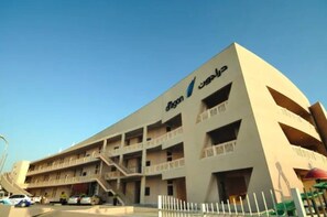 View from property - The Dragon Beach Hotel & Resort (Amwaj Islands)