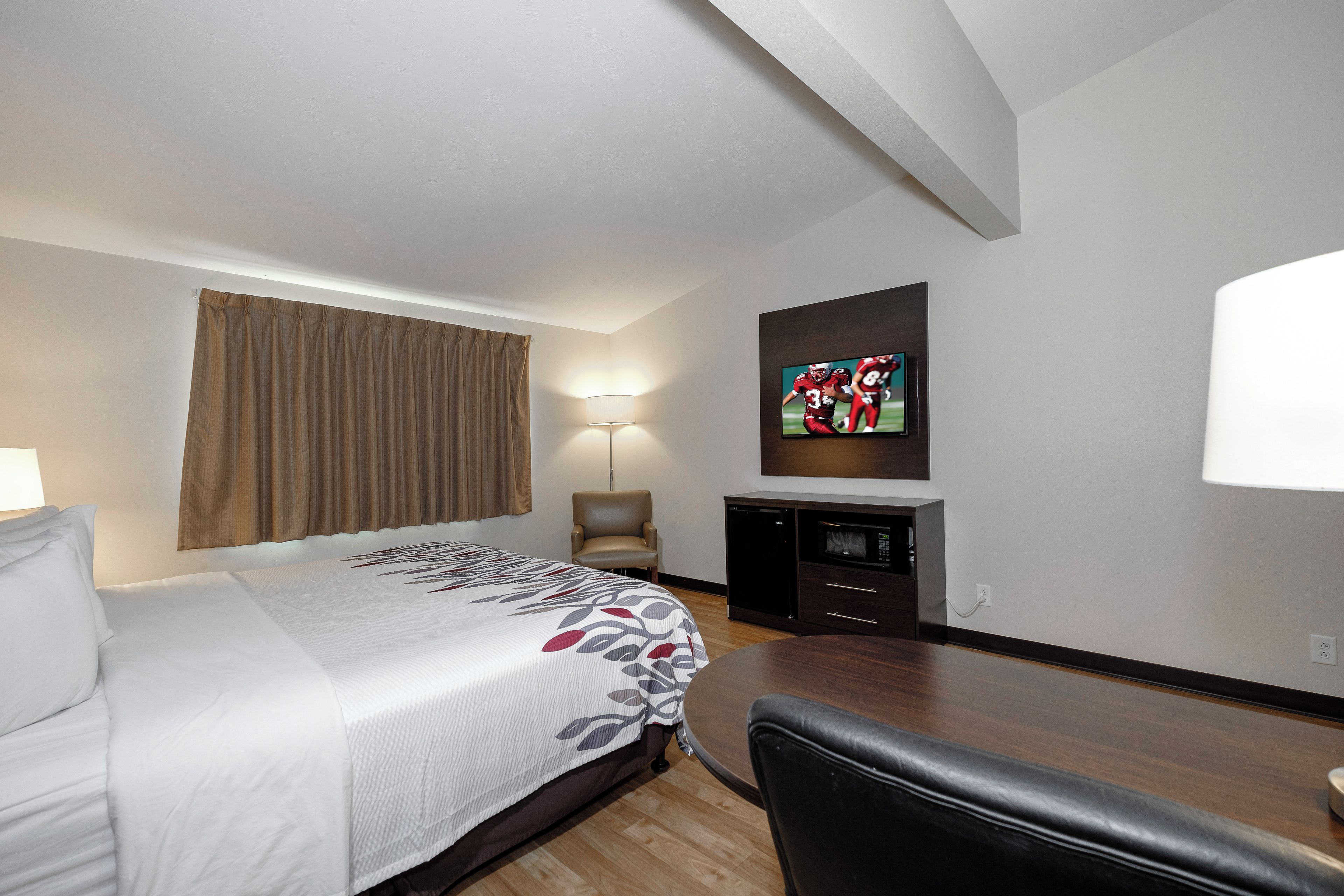 Superior Room, 1 King Bed (Smoke Free)