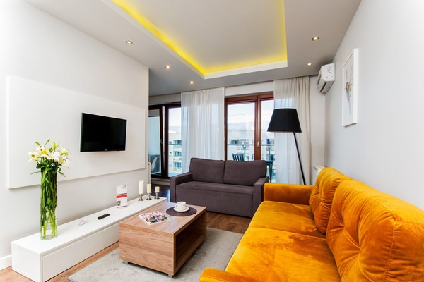 Apartament superior, 1 dormitori, balcó, vistes al jardí | Planxa i posts de planxar, bressols, wifi gratuïta i roba de llit