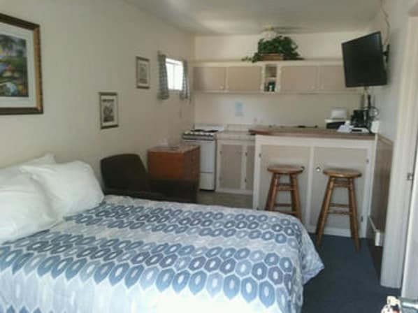 Iron/ironing board
