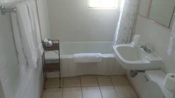 Shower, towels