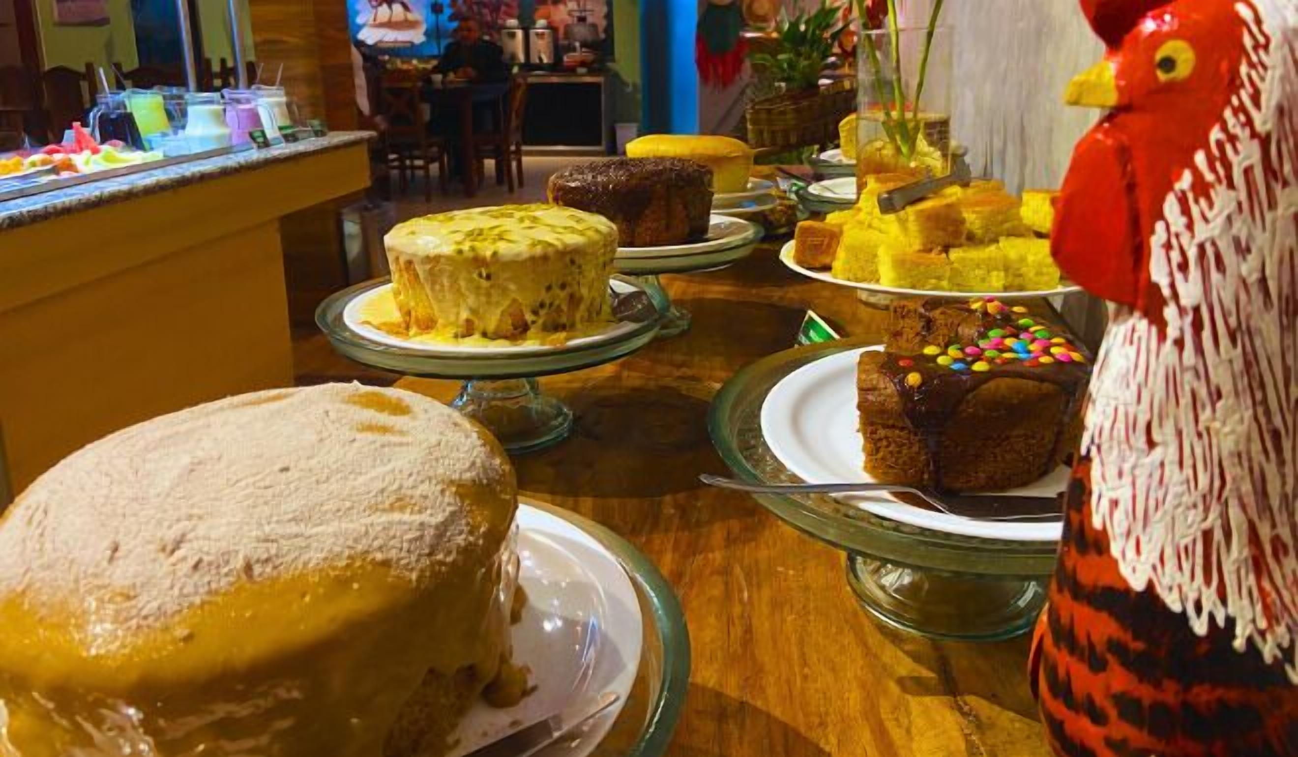 breakfast, lunch and dinner served