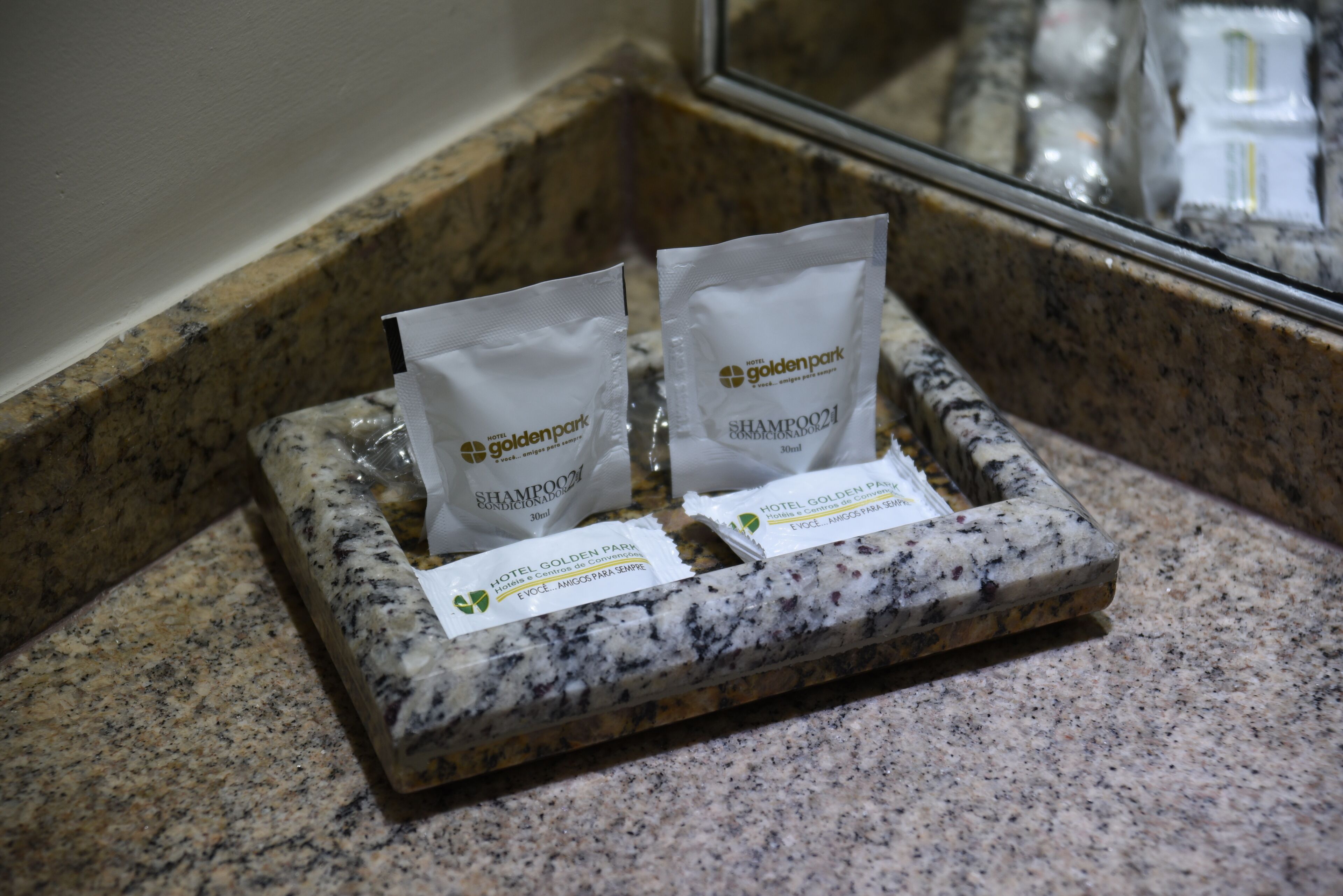 deluxe double room | bathroom | shower, free toiletries, hair dryer, towels