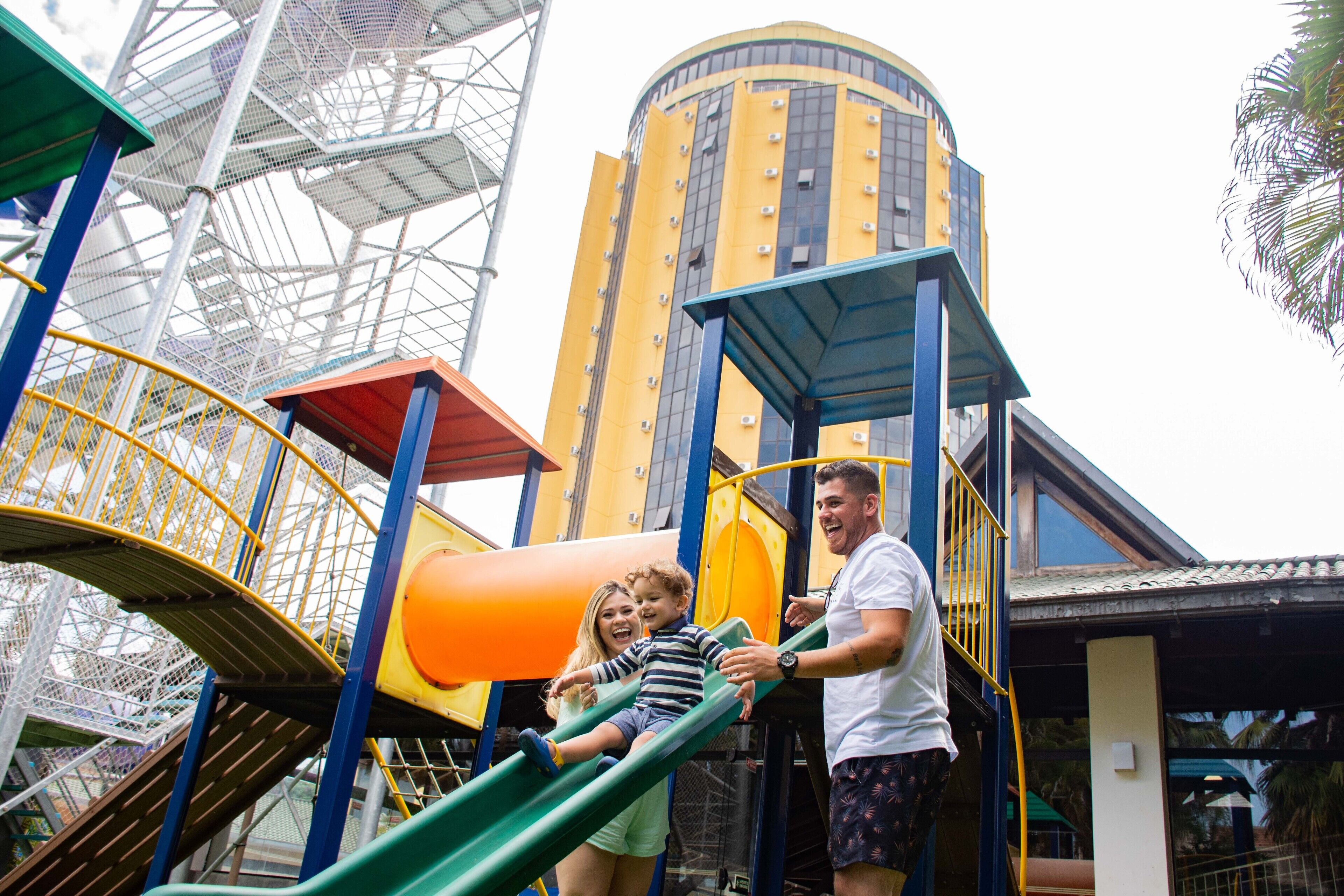 children’s play area – outdoor