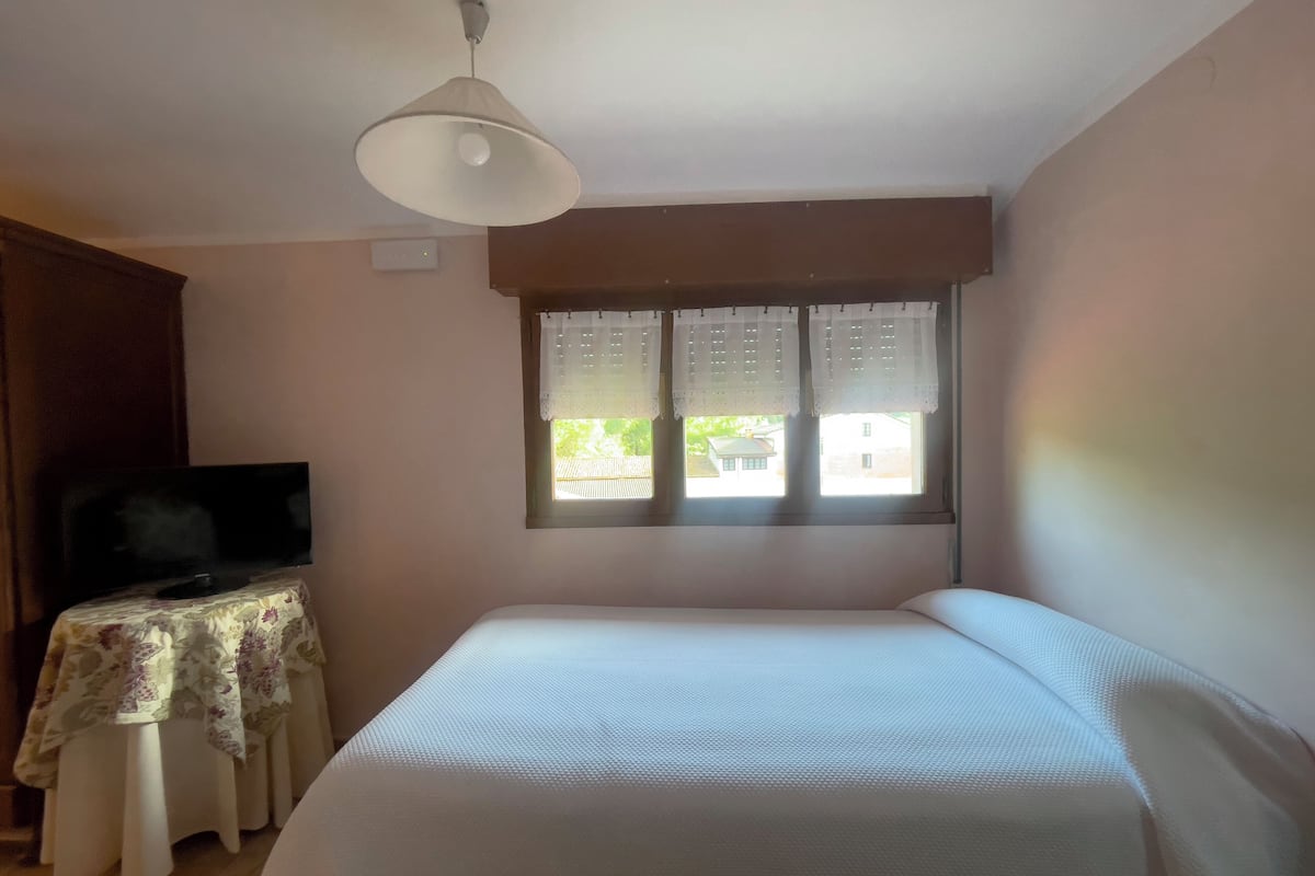 Decoración personalizada, muebles diferentes y escritorio