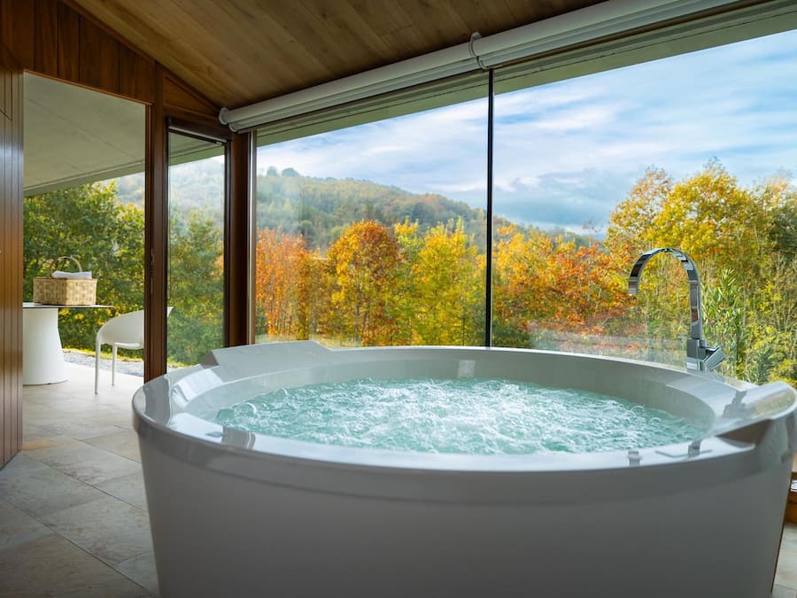 One-Bedroom Gran Deluxe Bungalow | Desk, blackout drapes, soundproofing, free WiFi