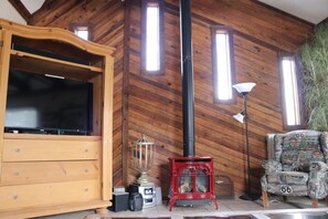 Bunkhouse | Room amenity - Grand Canyon Caverns Inn (Seligman)