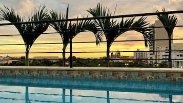 Piscina externa