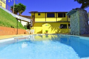 Outdoor pool, pool loungers