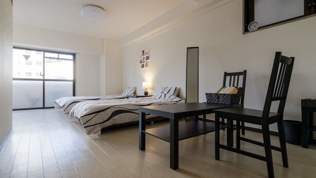 Apartment (self-check in, see email for details)
