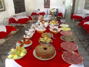 Restaurant - Pousada Vale da Serra (Serra Negra)