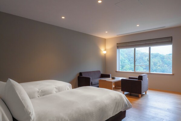 In-room safe, free WiFi, bed sheets