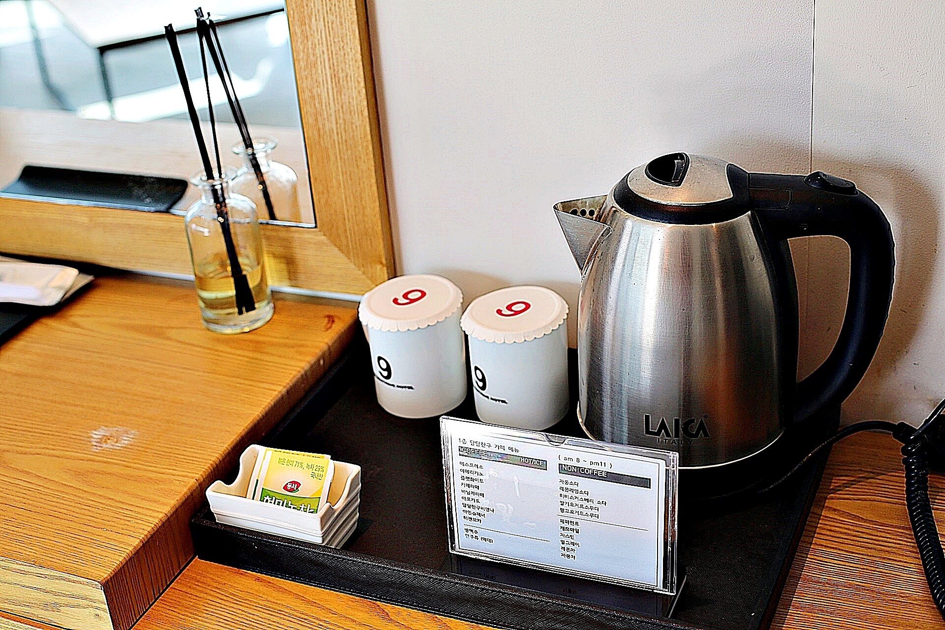 deluxe room | 1 bedroom, desk, blackout curtains, free wifi