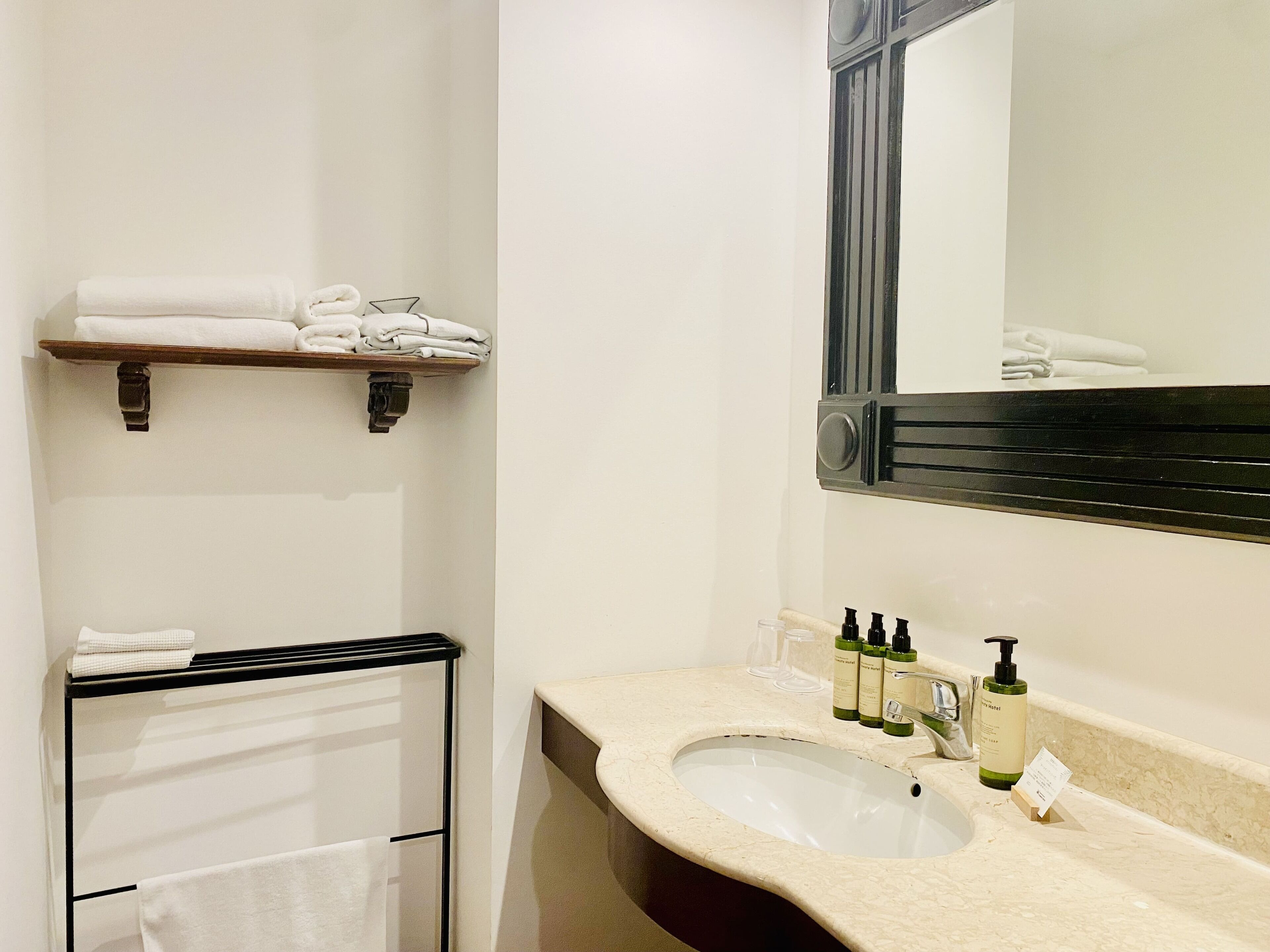 in-room safe, desk, bed sheets, wheelchair access