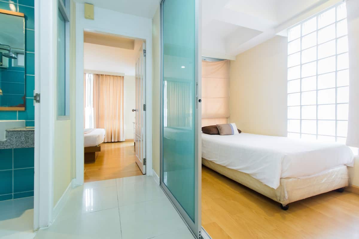 2 Bedrooms D | 저자극성 침구, 객실 내 금고, 책상, 노트북 작업 공간
