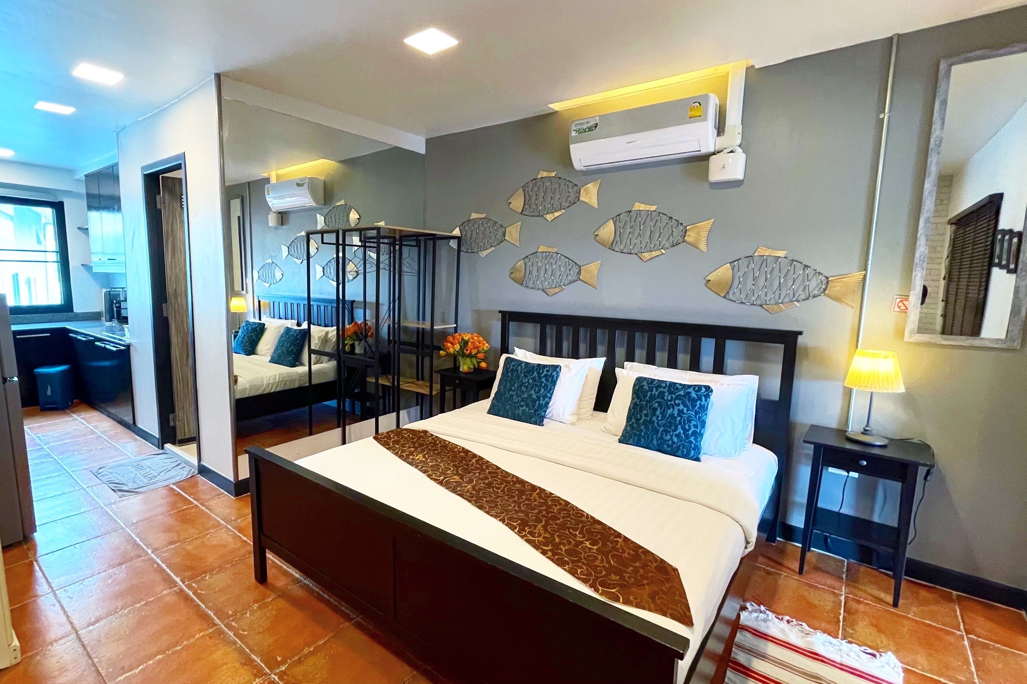 2 bedroom seaview suite with kitchen | 2 bedrooms, minibar, in-room safe, individually decorated