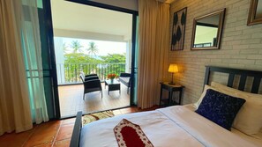 2 Bedroom Seaview Suite with Kitchen | 2 間睡房、迷你吧、房內夾萬、獨特設計