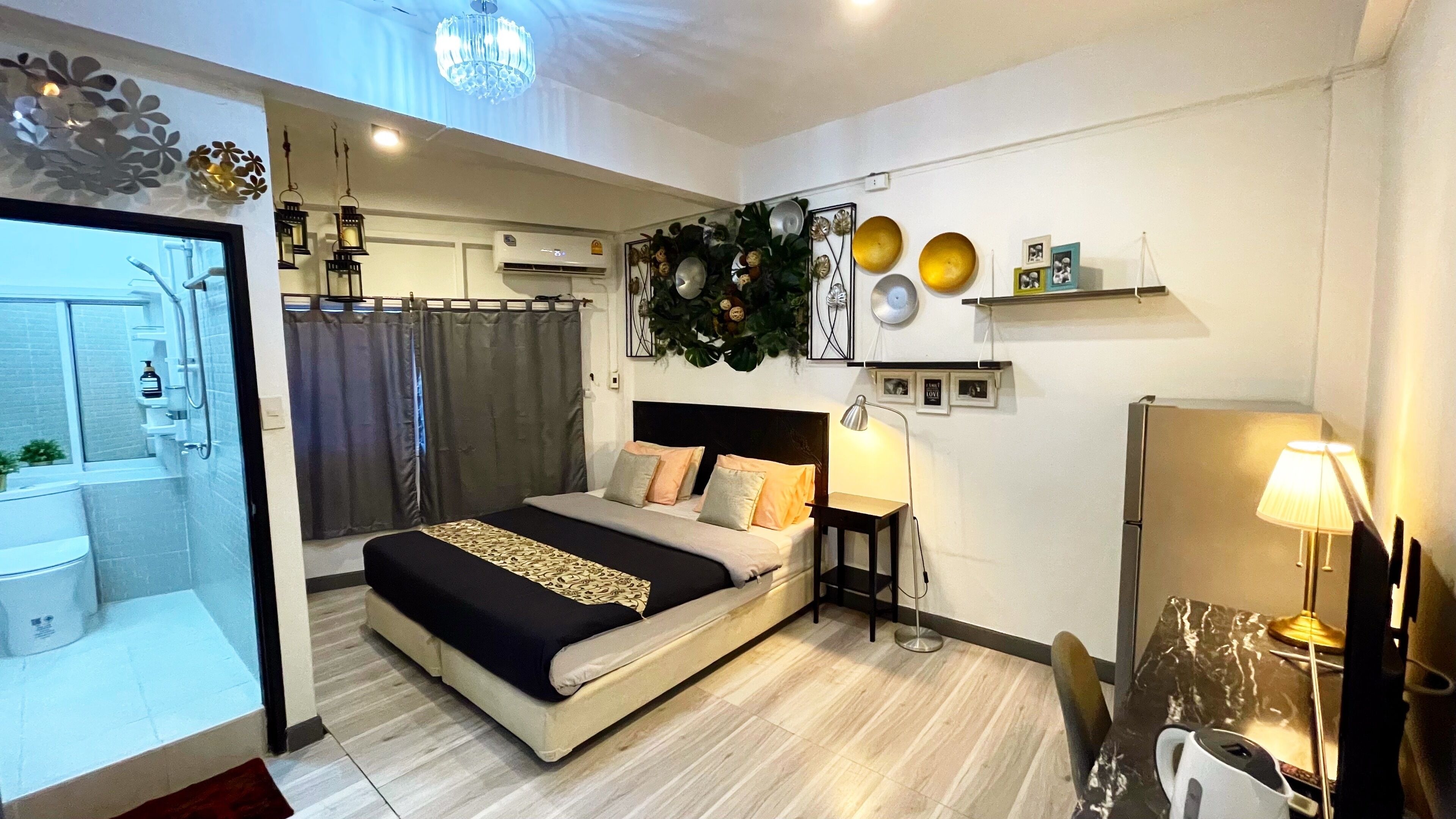 Standard Double Room | 2 Schlafzimmer, Minibar, Zimmersafe, individuell dekoriert