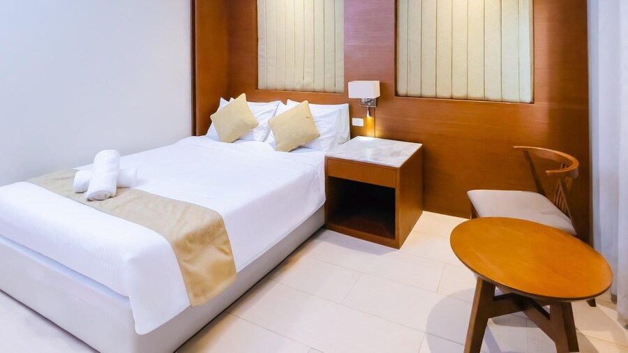 Dumaguete Royal Suite Inn