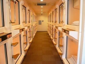 Free WiFi, bed sheets - Rex Inn Kawasaki - Caters to Men (Kawasaki)