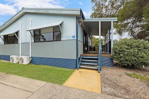 Deluxe Cabin - Sleeps 2 | Terrace/patio - Reflections Eden - Holiday Park (Eden)