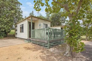 Economy Room | Terrace/patio