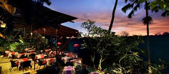 Petit Hotel Bali
