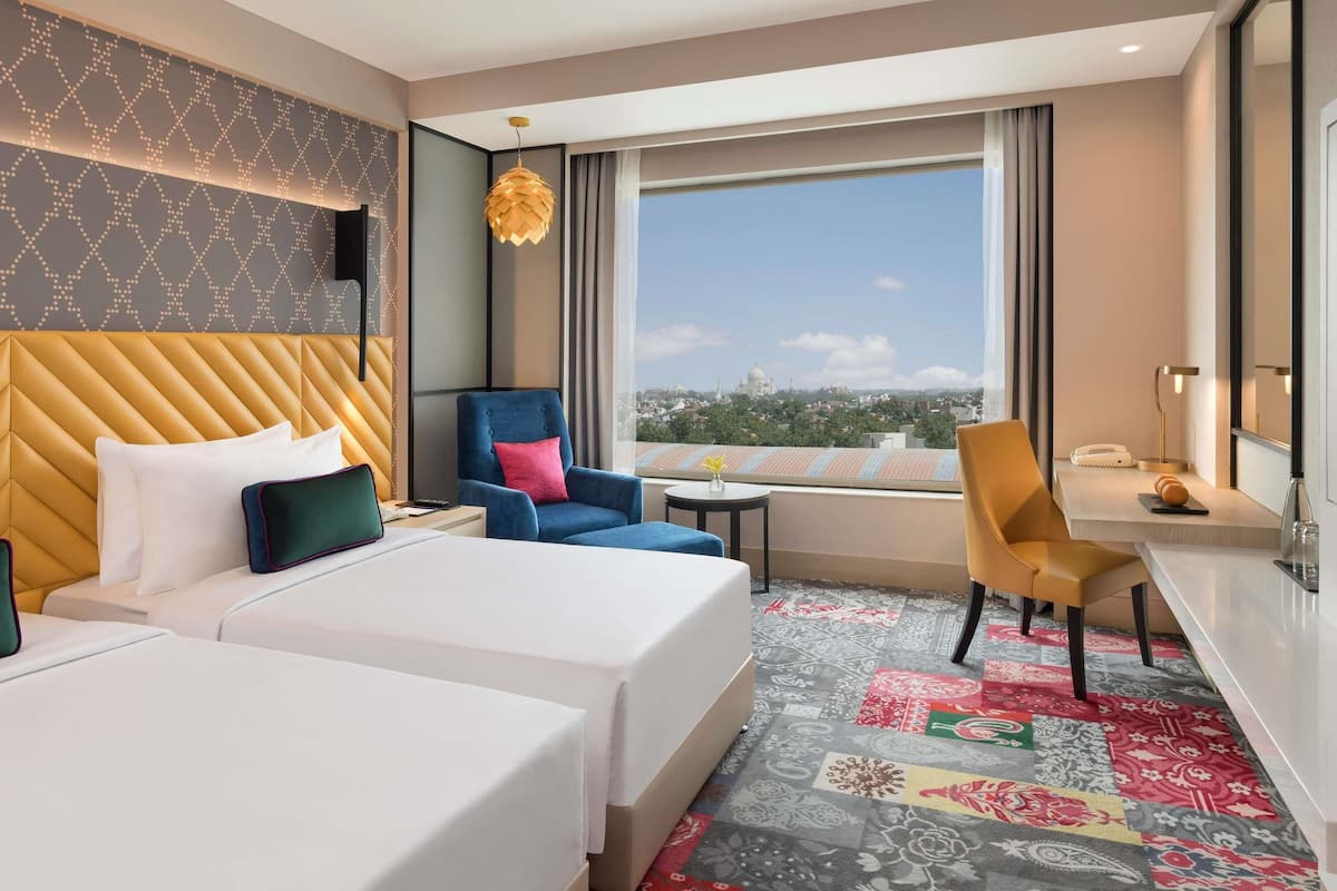 Deluxe Twin Room, 2 Single Beds | 1 bedroom, premium bedding, memory-foam beds, minibar