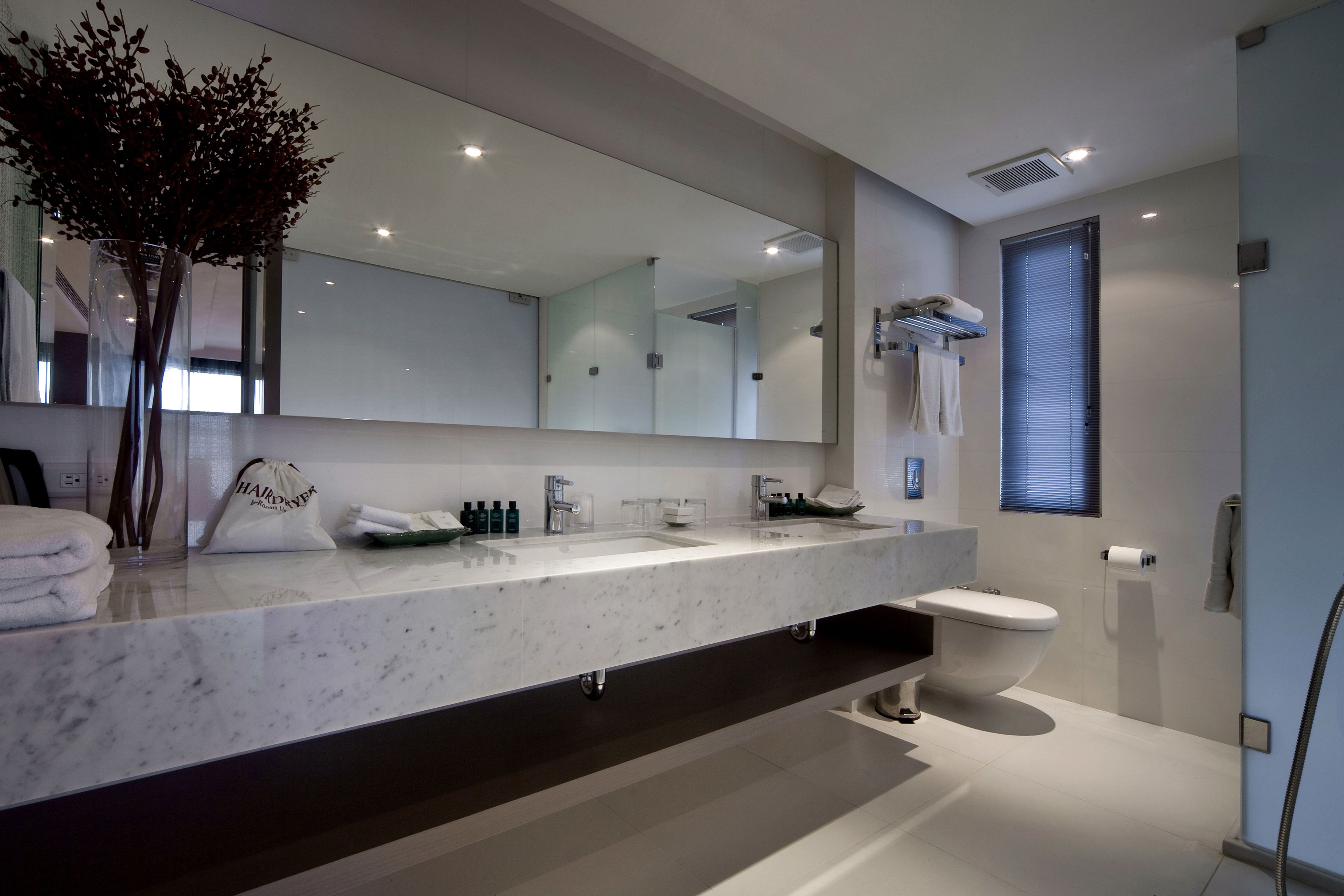 quadruple room, lake view front seat | bathroom | separate bathtub and shower, deep-soaking bathtub, designer toiletries