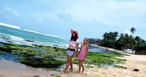 Beach nearby - Anara Villa (Unawatuna)