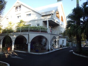 住宿正面