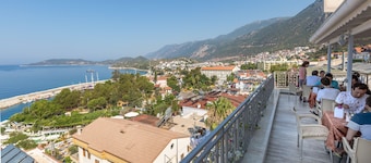 Defne Hotel