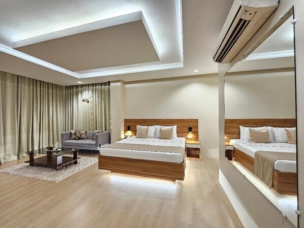 Studio Suite | Desk, soundproofing, free WiFi, bed sheets - Hotel Nicanor (Dumaguete)