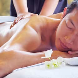 Couples treatment room(s), body treatments, aromatherapy, body wraps