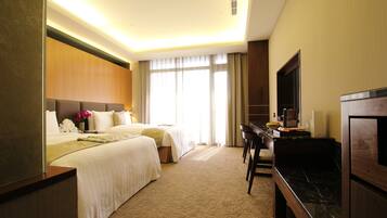 Superior-Doppelzimmer, 2 Doppelbetten | Ausblick vom Zimmer