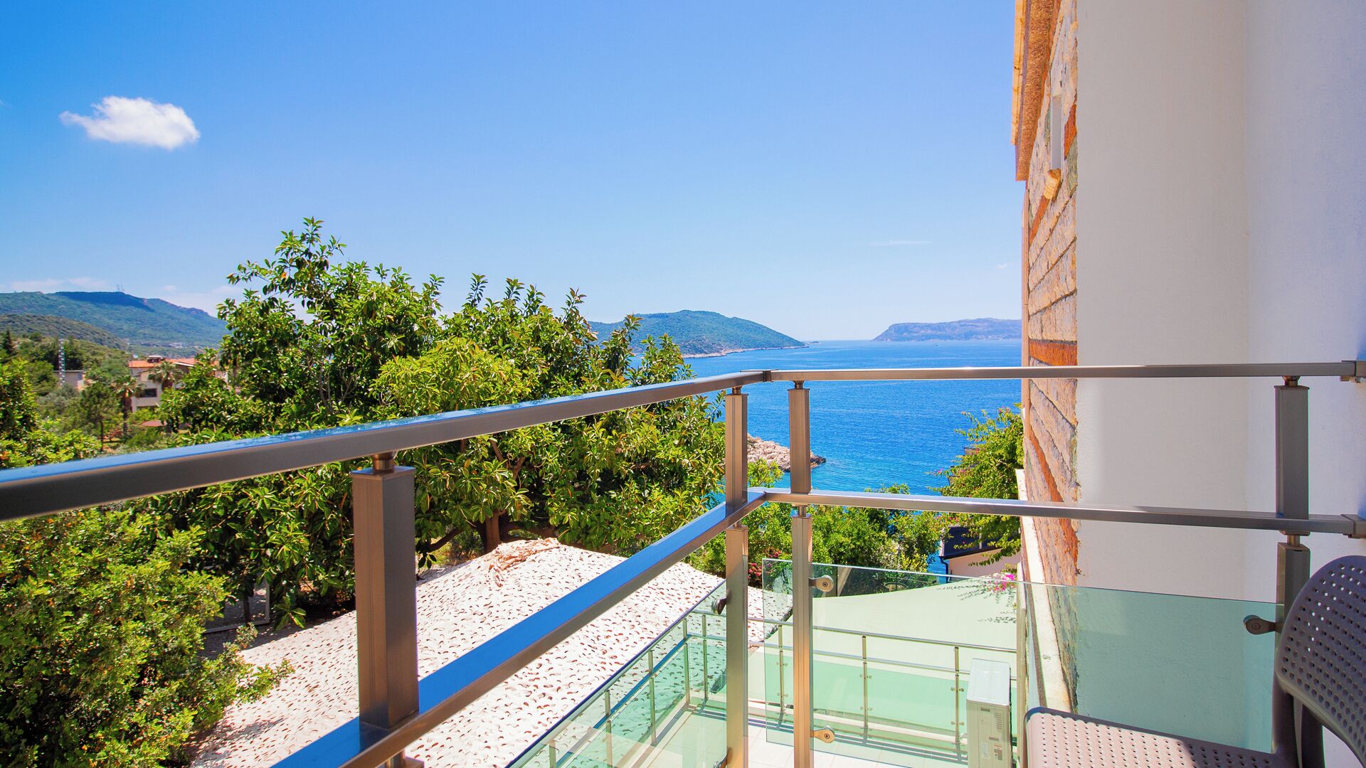 Double Room with Partial Sea View | Utsikt fra rommet